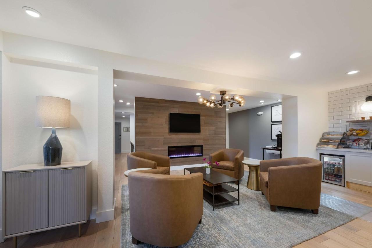 Best Western The Inn Of לוס גאטוס מראה חיצוני תמונה